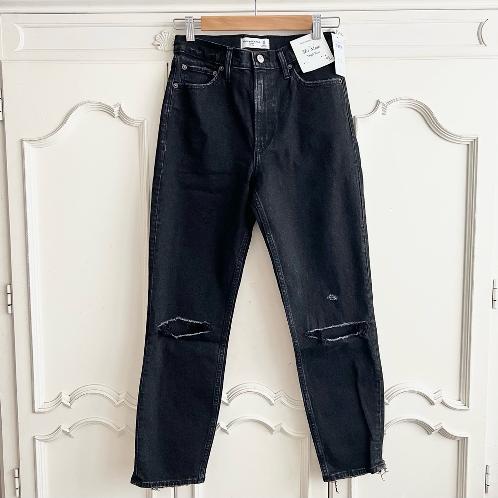 Abercrombie High Rise Mom Jeans